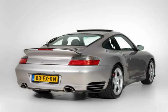 Porsche 911 (2000) thumbnail 2