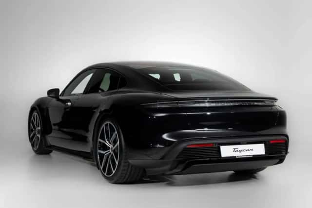 Porsche Taycan (2026) thumbnail 6