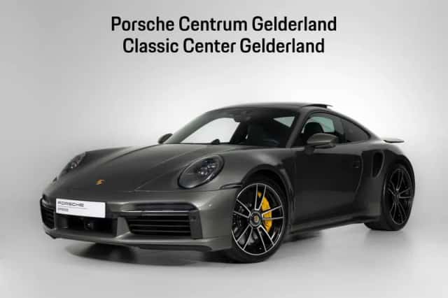 Porsche 911 (2023) thumbnail 1
