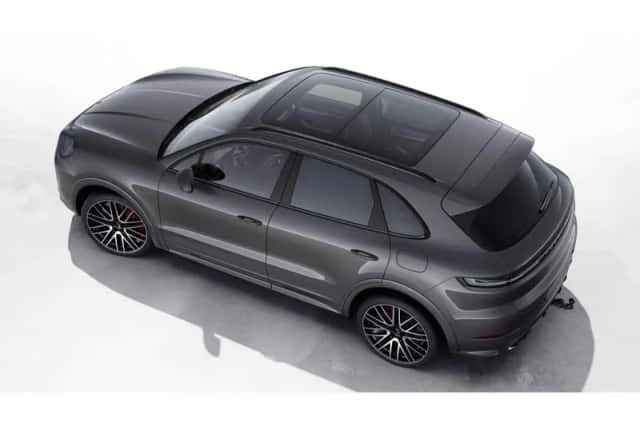 Porsche Cayenne (2024) thumbnail 4