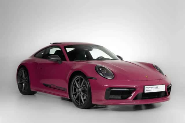 Porsche 911 (2025) thumbnail 5