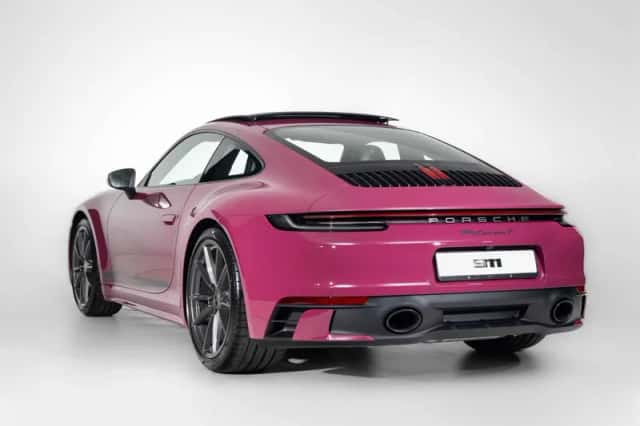 Porsche 911 (2025) thumbnail 6