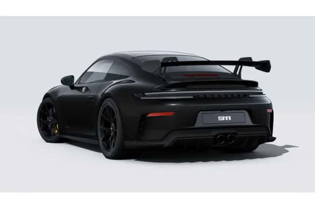 Porsche 911 (2025) thumbnail 2
