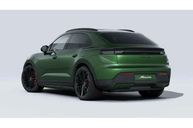 Porsche Macan (2025) thumbnail 2