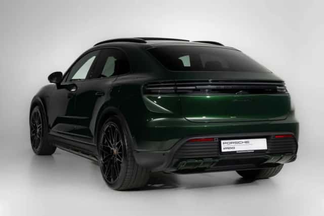 Porsche Macan (2025) thumbnail 6
