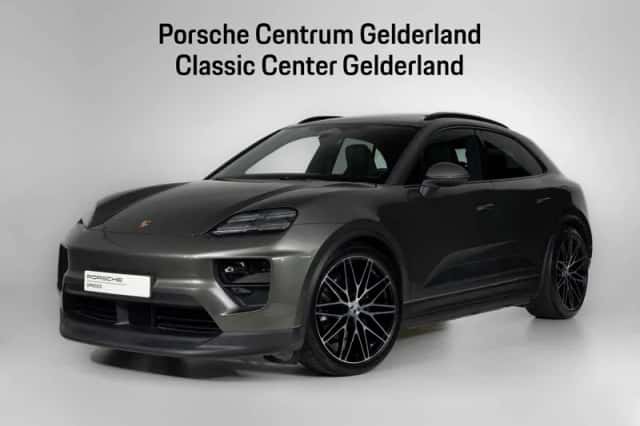 Porsche Macan (2025) thumbnail 1