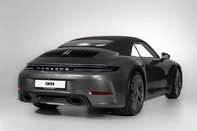 Porsche 911 (2026) thumbnail 2