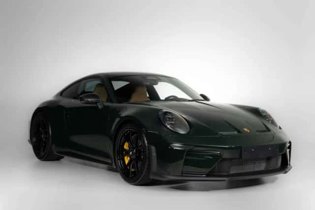 Porsche 911 (2026) thumbnail 5