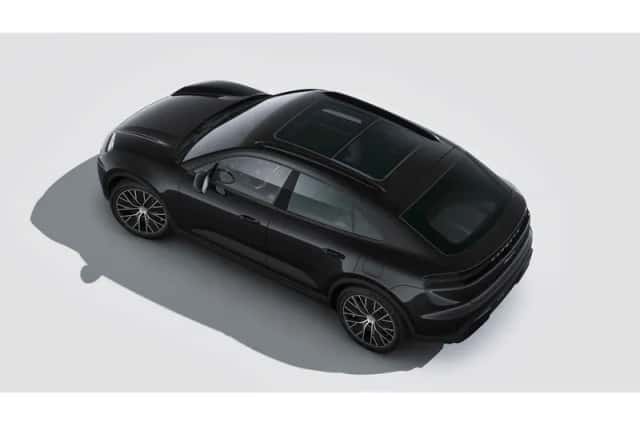 Porsche Macan (2024) thumbnail 6