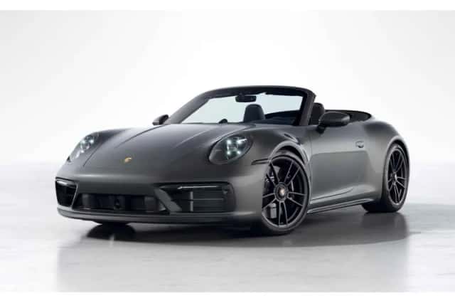 Porsche 911 (2023) thumbnail 1