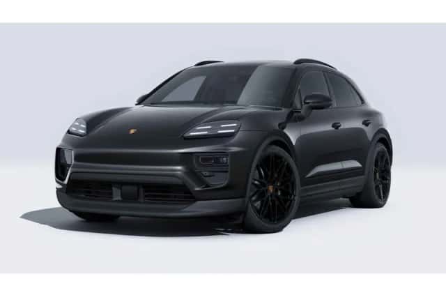 Porsche Macan (2026) thumbnail 1