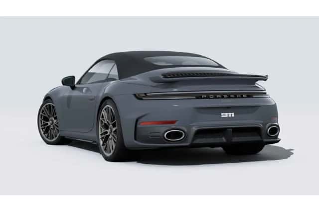 Porsche 911 (2026) thumbnail 2