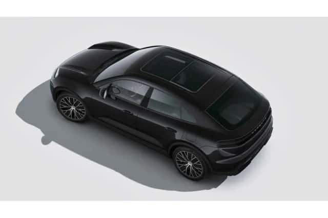 Porsche Macan (2025) thumbnail 6