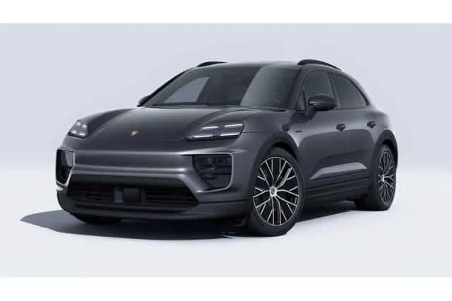 Porsche Macan (2026) thumbnail 1