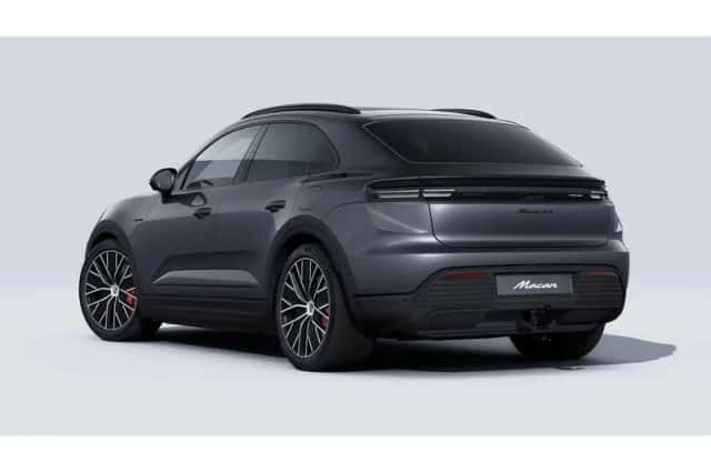 Porsche Macan (2026) thumbnail 2