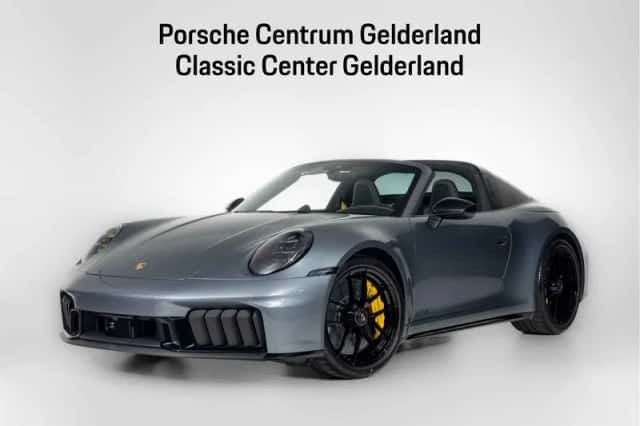 Porsche 911 (2026) thumbnail 1