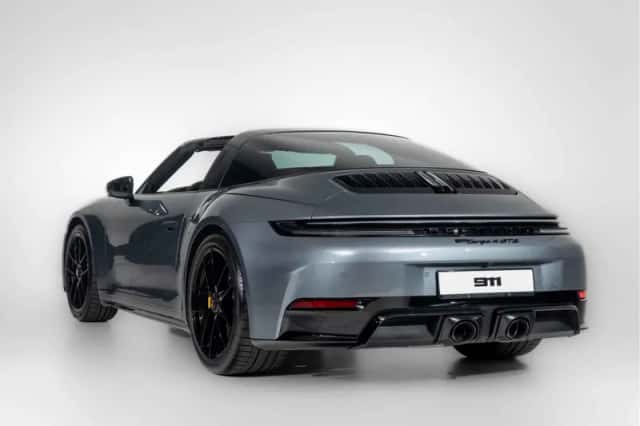 Porsche 911 (2026) thumbnail 6