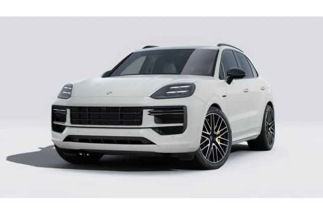 Porsche Cayenne (2024) thumbnail 1