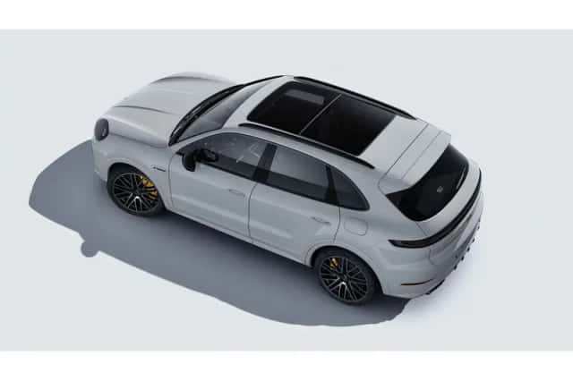 Porsche Cayenne (2024) thumbnail 6