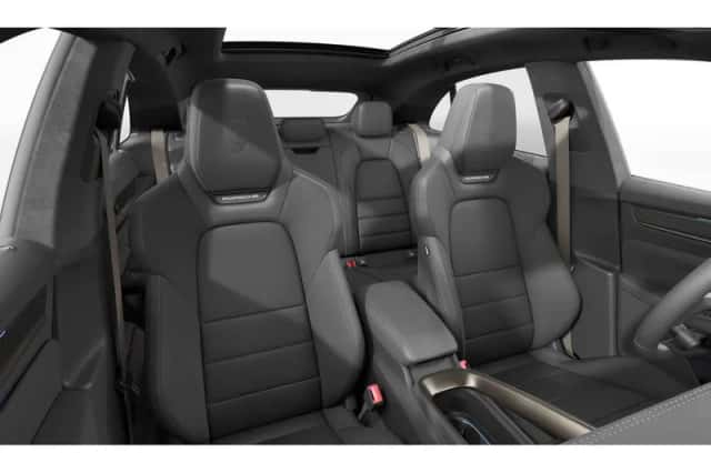 Porsche Macan (2025) thumbnail 4