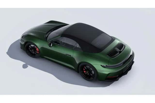 Porsche 911 (2025) thumbnail 6