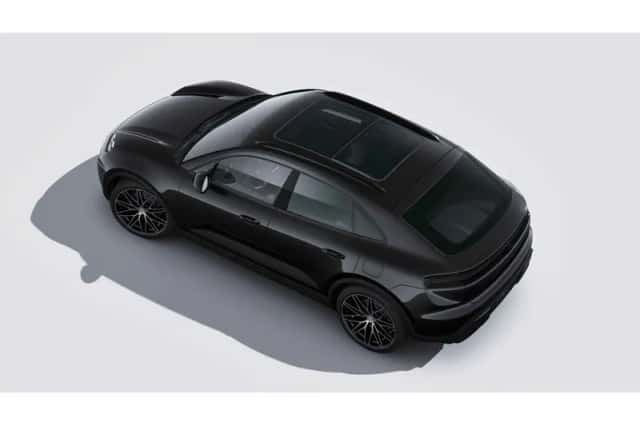 Porsche Macan (2025) thumbnail 6