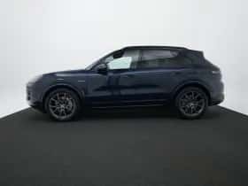 Porsche Cayenne (2025) thumbnail 2