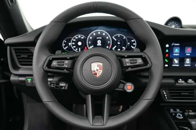 Porsche 911 (2026) thumbnail 5