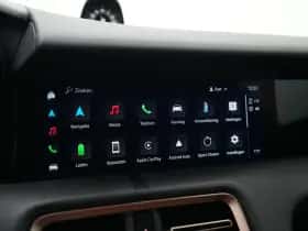Porsche Taycan (2022) thumbnail 28