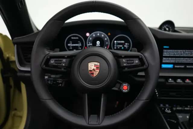 Porsche 911 (2026) thumbnail 5