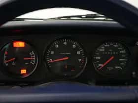 Porsche 911 (1991) thumbnail 34
