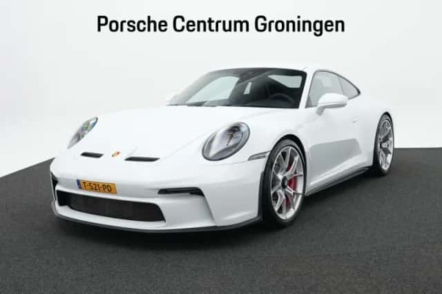 Porsche 911 (2023) thumbnail 1