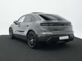 Porsche Onbekend (2026) thumbnail 3