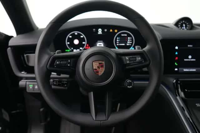 Porsche Panamera (2025) thumbnail 5