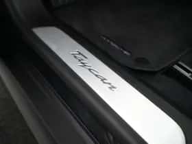 Porsche Taycan (2024) thumbnail 15