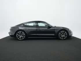 Porsche Taycan (2024) thumbnail 29