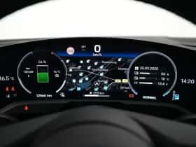Porsche Taycan (2024) thumbnail 5