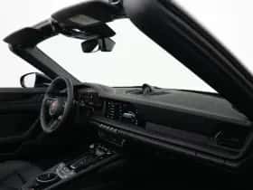 Porsche 911 (2026) thumbnail 26