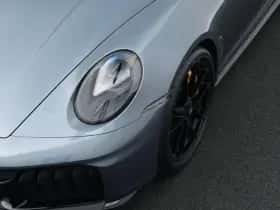 Porsche 911 (2026) thumbnail 36