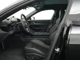 Porsche Taycan (2025) thumbnail 22