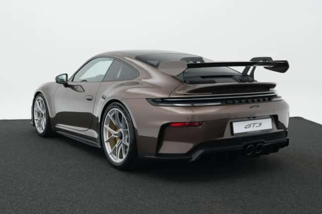 Porsche 911 (2026) thumbnail 3
