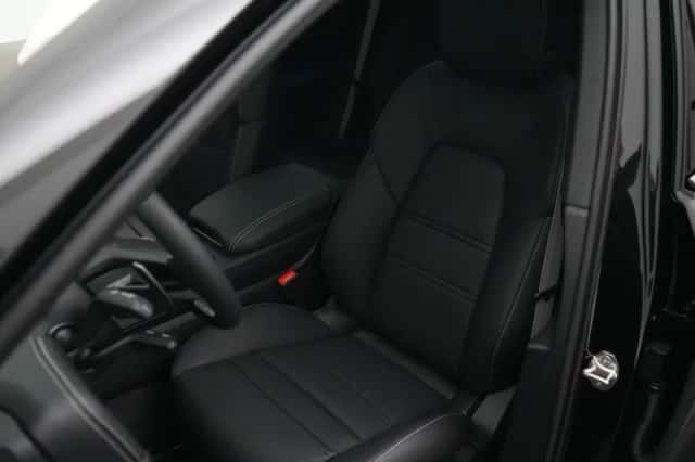 Porsche Cayenne (2026) thumbnail 4