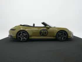 Porsche 911 (2026) thumbnail 38