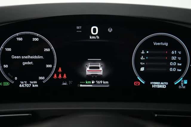 Porsche Cayenne (2024) thumbnail 6