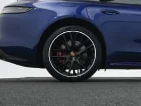 Porsche Panamera (2021) thumbnail 40