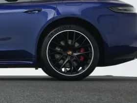 Porsche Panamera (2021) thumbnail 8