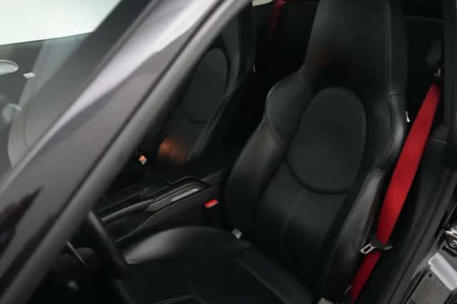 Porsche 911 (2011) thumbnail 4