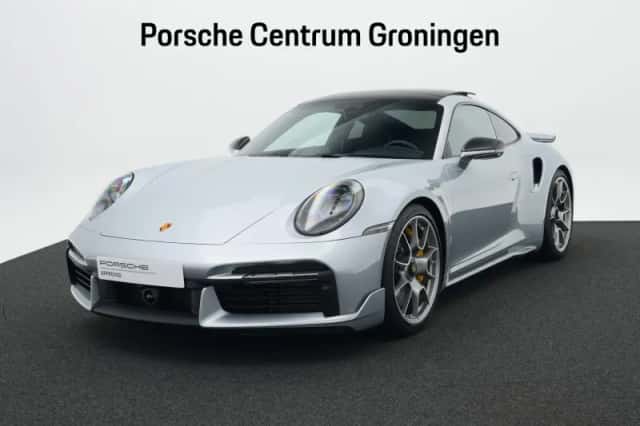 Porsche 911 (2022) thumbnail 1