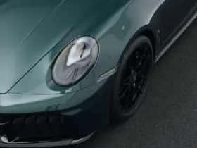 Porsche 911 (2025) thumbnail 12