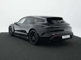 Porsche Taycan (2026) thumbnail 3